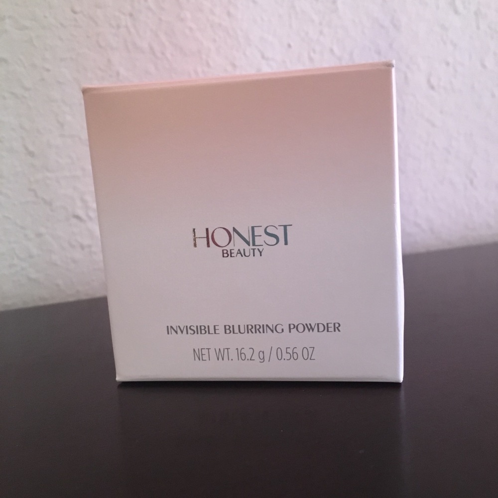 New Honest Beauty Invisible Blurring Powder